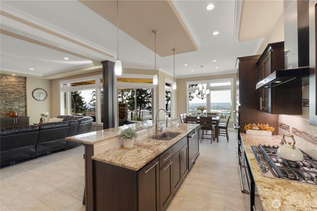 518 64th Avenue Ct East, Fife, WA 98424