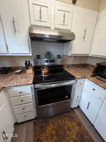 103 Everhart Drive, Greeneville, TN 37745