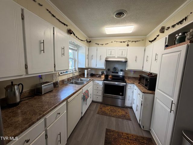 103 Everhart Drive, Greeneville, TN 37745