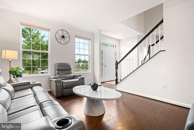 15801 AERIAL VIEW RD, Woodbridge, VA 22193