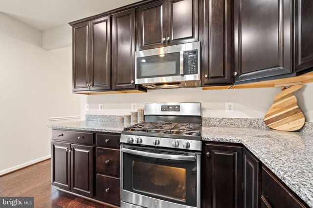 15801 AERIAL VIEW RD, Woodbridge, VA 22193