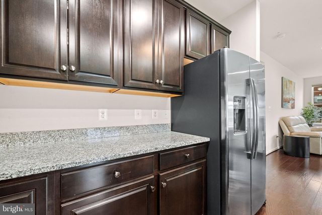 15801 AERIAL VIEW RD, Woodbridge, VA 22193