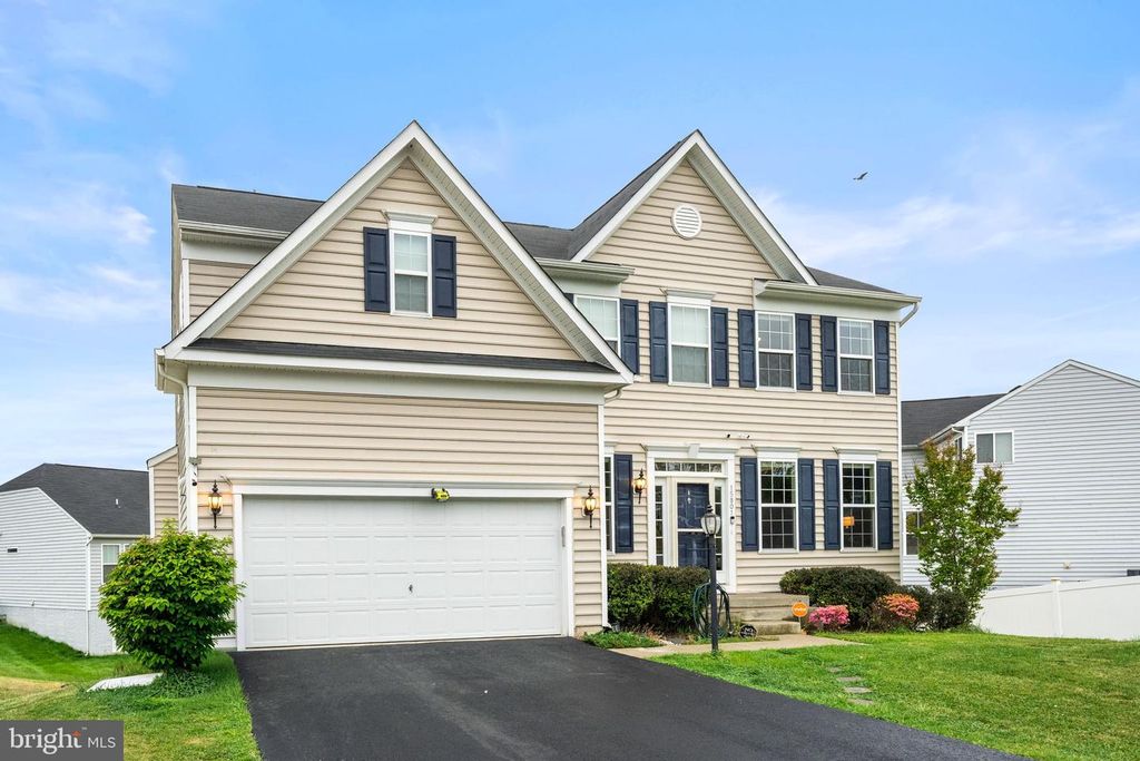 15801 AERIAL VIEW RD, Woodbridge, VA 22193