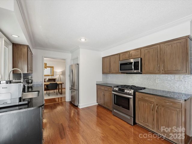 3023 Shallowood Lane, Charlotte, NC 28277