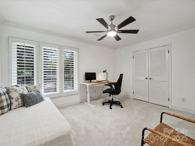 3023 Shallowood Lane, Charlotte, NC 28277
