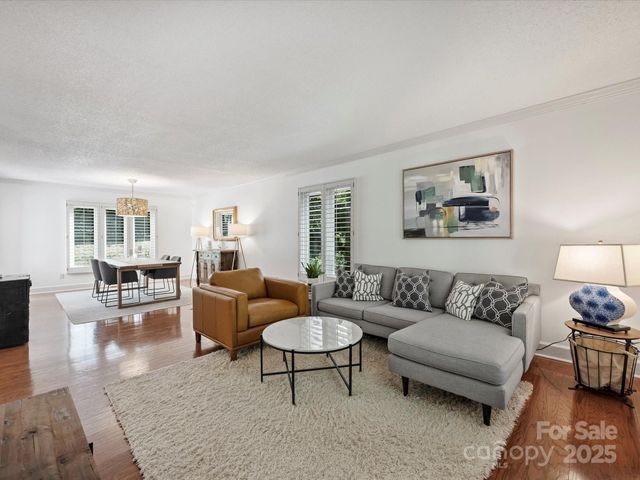 3023 Shallowood Lane, Charlotte, NC 28277