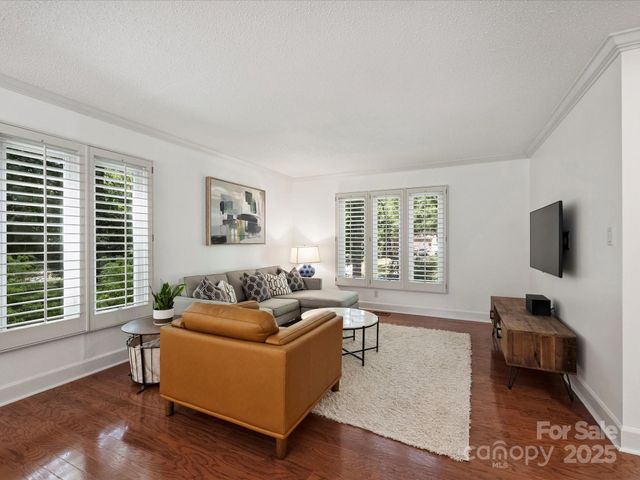 3023 Shallowood Lane, Charlotte, NC 28277
