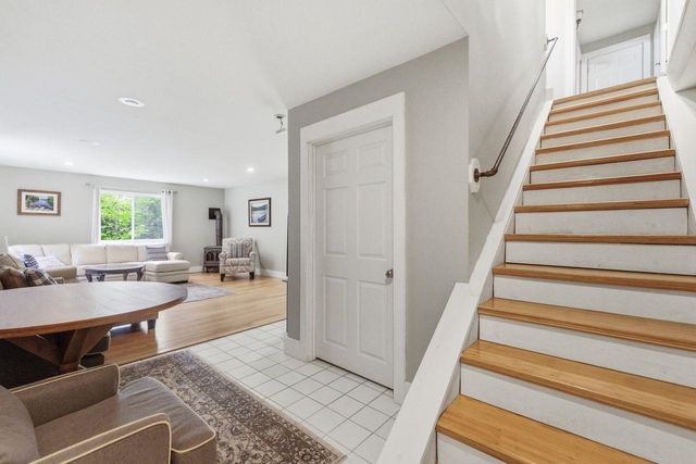 111 Holland Trail, Thornton, NH 03285
