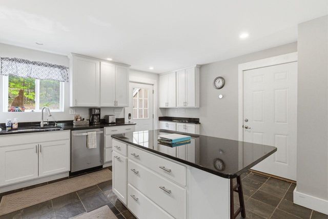 111 Holland Trail, Thornton, NH 03285