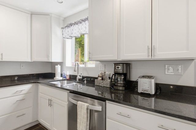 111 Holland Trail, Thornton, NH 03285