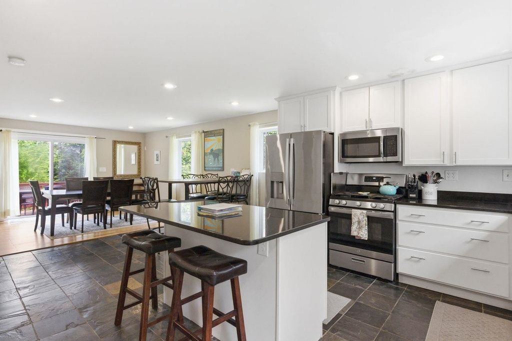 111 Holland Trail, Thornton, NH 03285