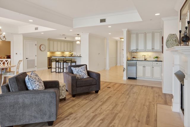 9547 Edgerton Dr Apt 204, Myrtle Beach, SC 29572