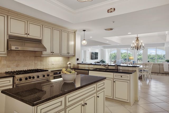 9547 Edgerton Dr Apt 204, Myrtle Beach, SC 29572