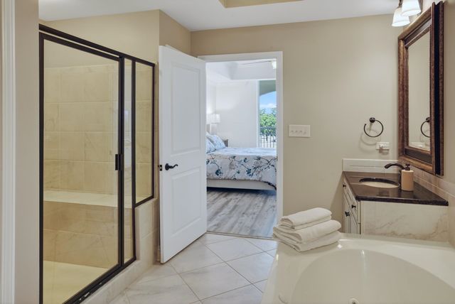 9547 Edgerton Dr Apt 204, Myrtle Beach, SC 29572
