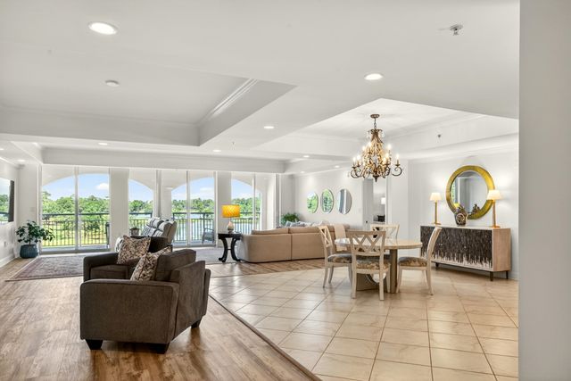 9547 Edgerton Dr Apt 204, Myrtle Beach, SC 29572