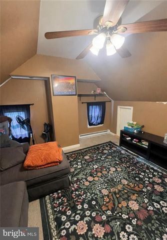 110 CHESTNUT ST, Slatington, PA 18080