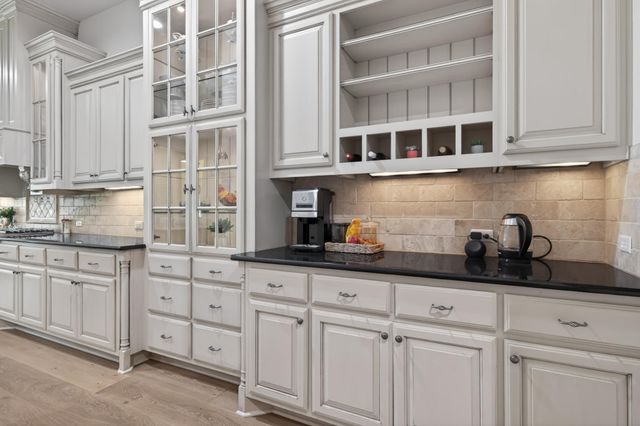 163 Estrella XING, Georgetown, TX 78628