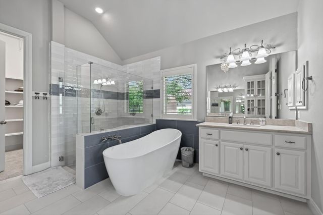 163 Estrella XING, Georgetown, TX 78628