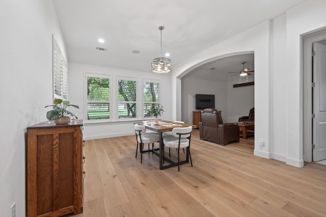 163 Estrella XING, Georgetown, TX 78628