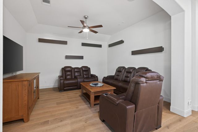 163 Estrella XING, Georgetown, TX 78628