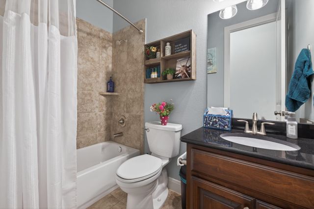 163 Estrella XING, Georgetown, TX 78628