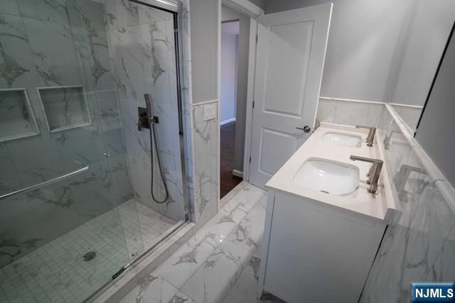 313 Livingston Avenue, Lyndhurst, NJ 07071