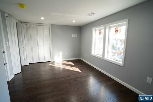313 Livingston Avenue, Lyndhurst, NJ 07071