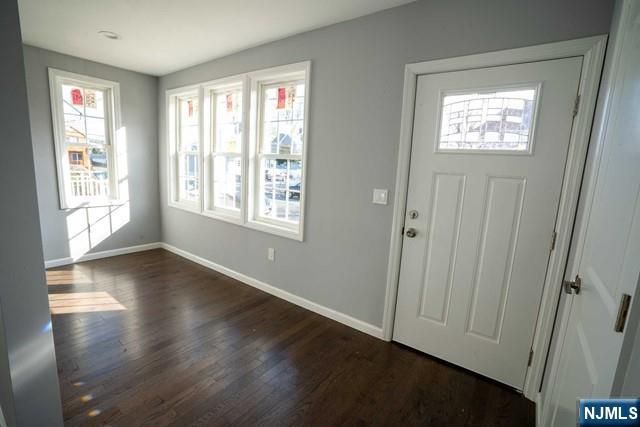 313 Livingston Avenue, Lyndhurst, NJ 07071