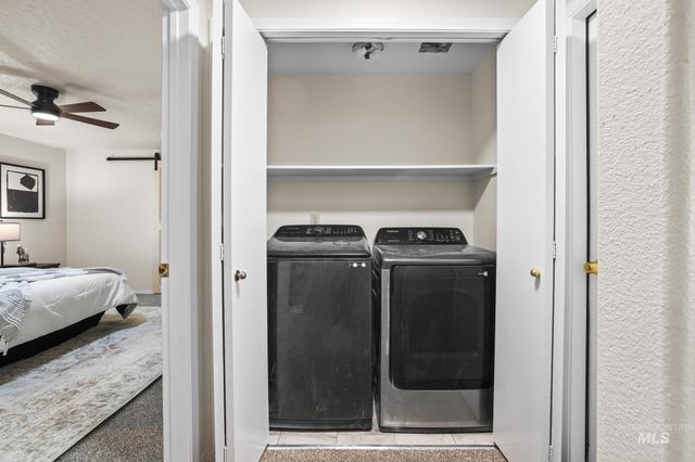 1535 E Oakridge, Boise, ID 83716