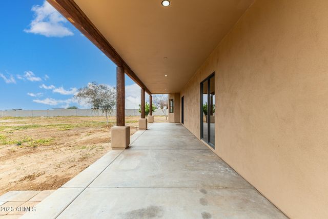 22629 W BAKER Drive, Wittmann, AZ 85361