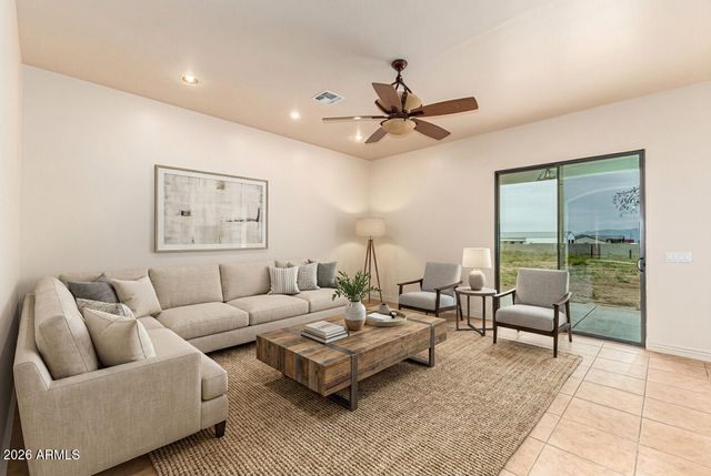 22629 W BAKER Drive, Wittmann, AZ 85361