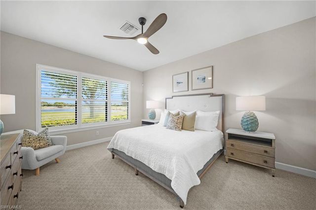 8814 Vaccaro CT, Naples, FL 34119