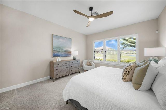 8814 Vaccaro CT, Naples, FL 34119