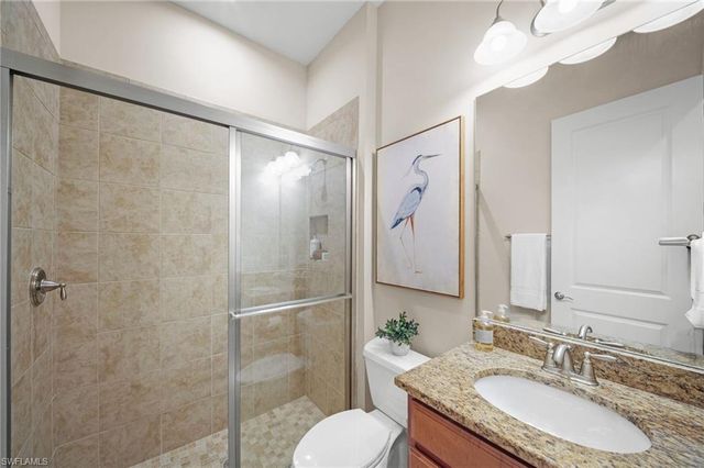 8814 Vaccaro CT, Naples, FL 34119