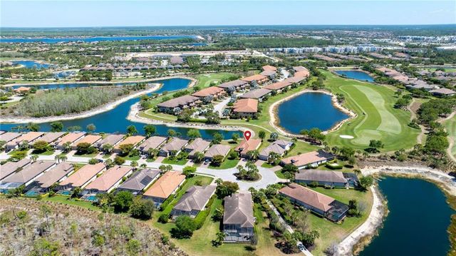 8814 Vaccaro CT, Naples, FL 34119