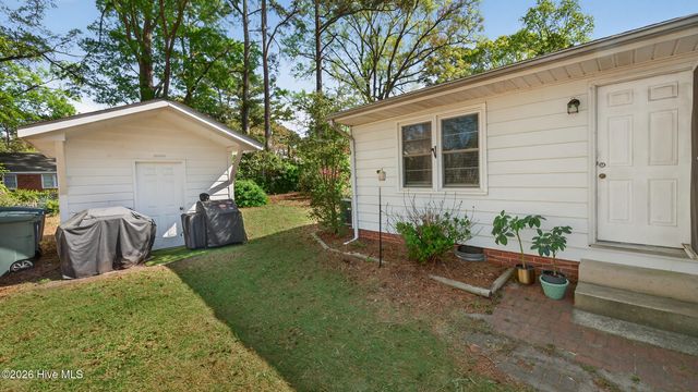 1730 Beaumont Drive, Greenville, NC 27858