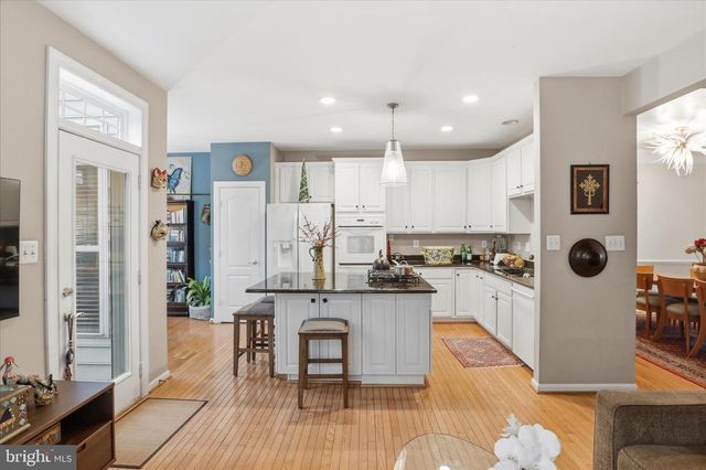 234 MURTHA ST, Alexandria, VA 22304