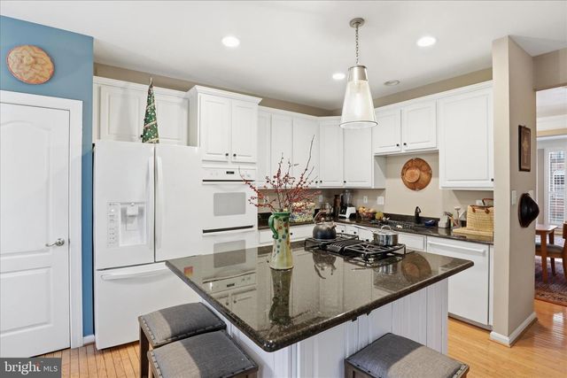 234 MURTHA ST, Alexandria, VA 22304