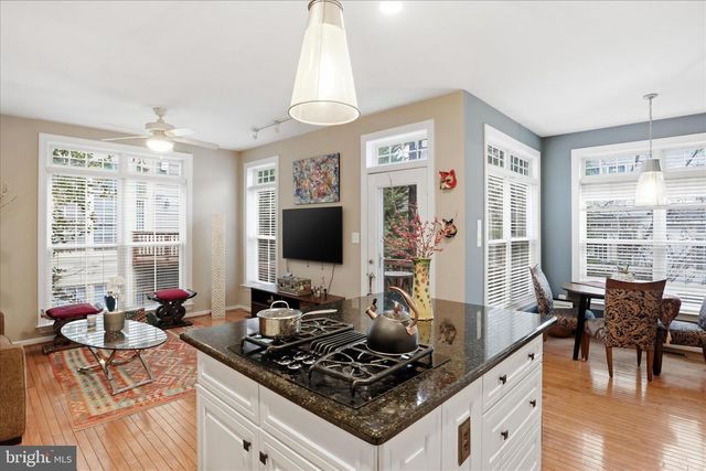 234 MURTHA ST, Alexandria, VA 22304