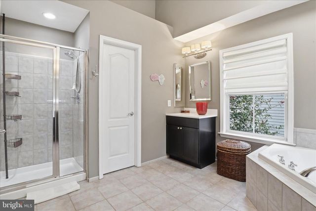 234 MURTHA ST, Alexandria, VA 22304