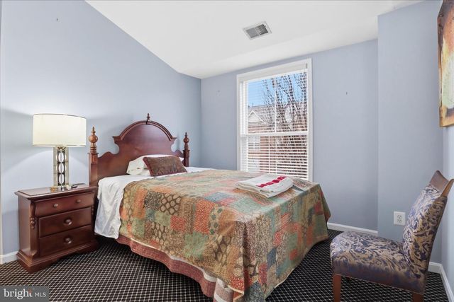 234 MURTHA ST, Alexandria, VA 22304