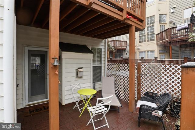 234 MURTHA ST, Alexandria, VA 22304