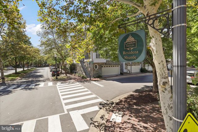 234 MURTHA ST, Alexandria, VA 22304