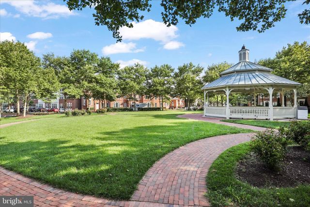 234 MURTHA ST, Alexandria, VA 22304