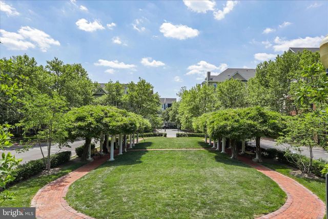 234 MURTHA ST, Alexandria, VA 22304