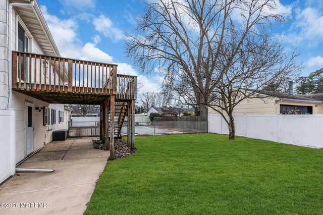 613 Champlain Street, Toms River, NJ 08757
