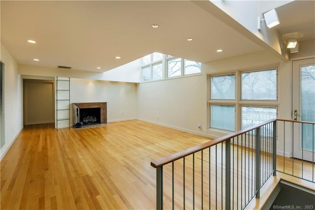 199 Goose Lane, Guilford, CT 06437
