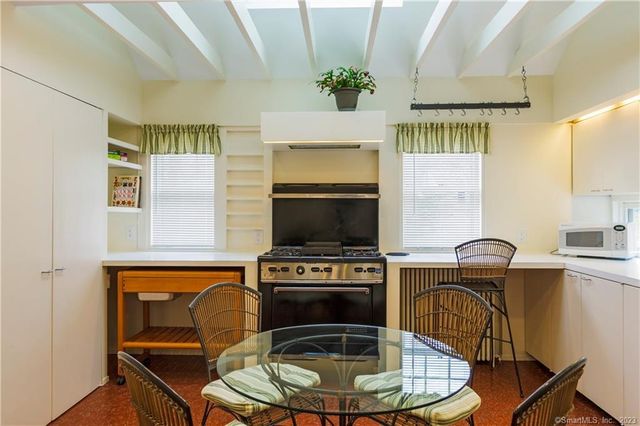 199 Goose Lane, Guilford, CT 06437