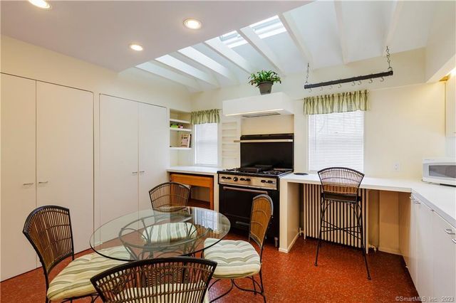 199 Goose Lane, Guilford, CT 06437