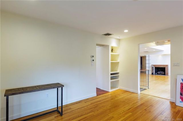 199 Goose Lane, Guilford, CT 06437